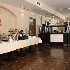 Grand Palace Hotell